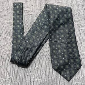 Hugo Boss silver gray geometric square Italian silk tie